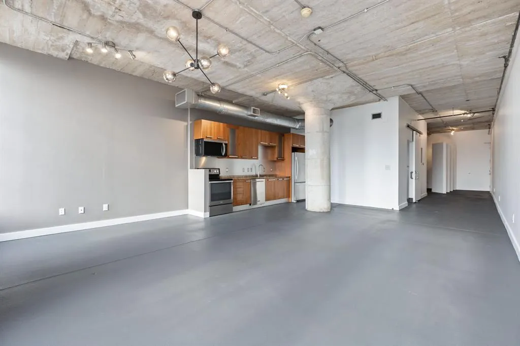 1122 Jackson Street, #809