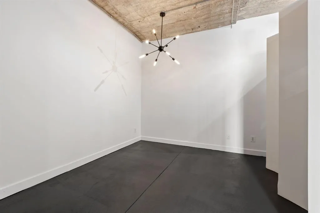 1122 Jackson Street, #809