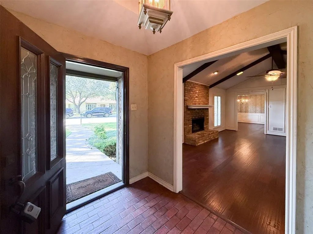 6817 Ledyard Drive