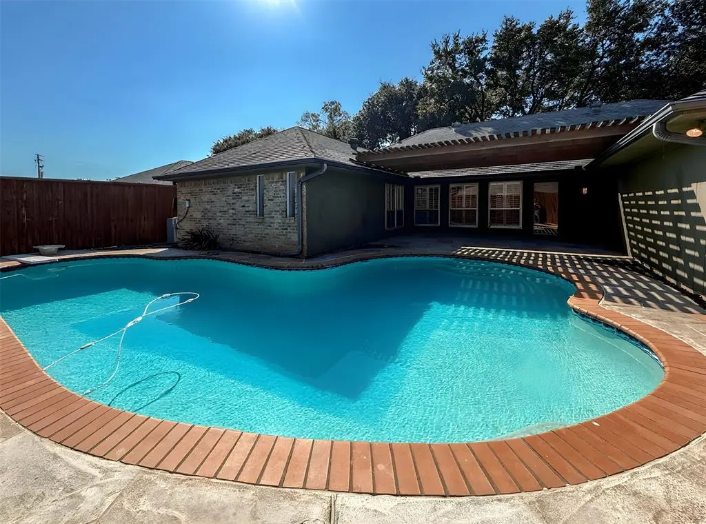 6817 Ledyard Drive