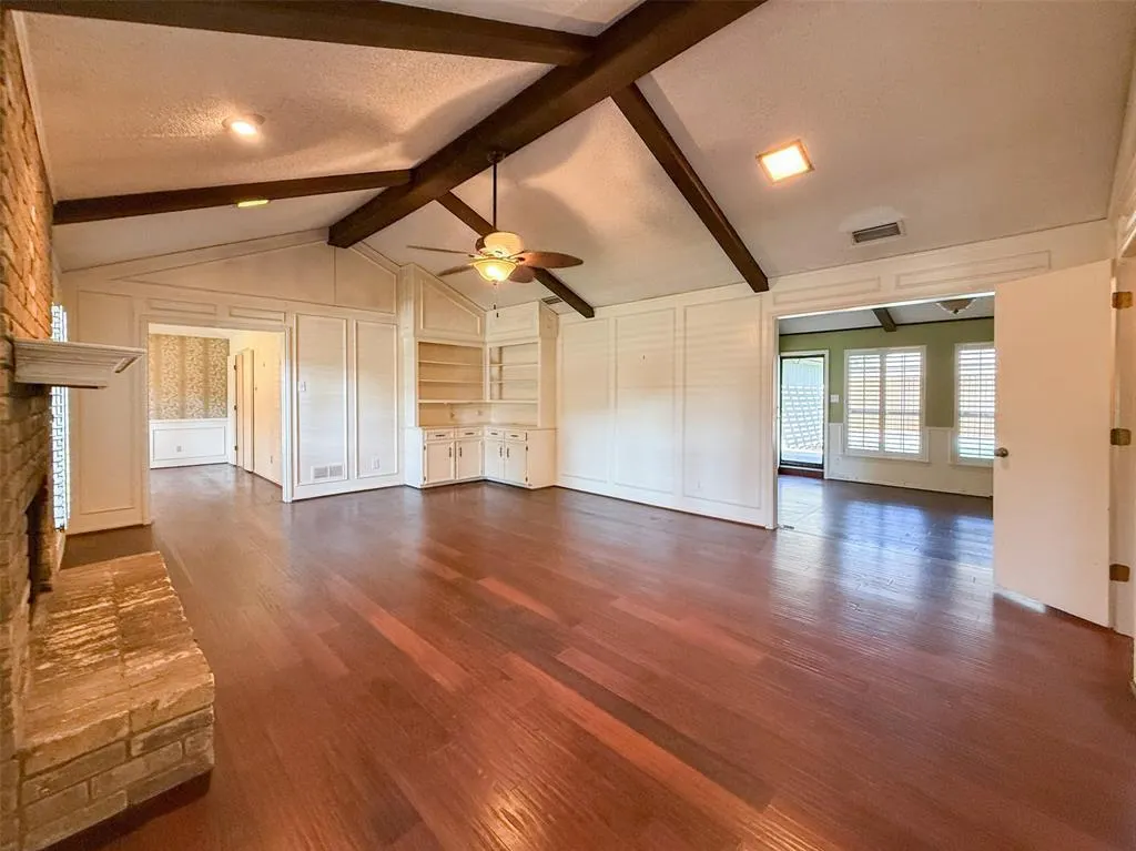 6817 Ledyard Drive
