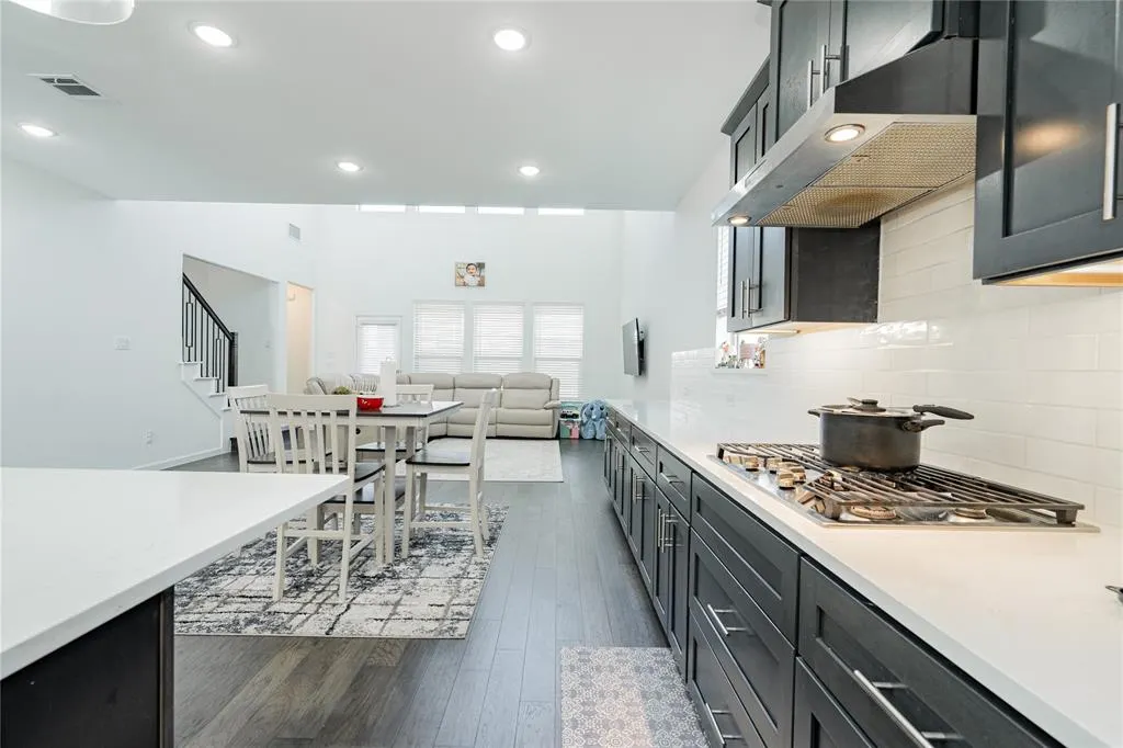 3615 William Riley Street