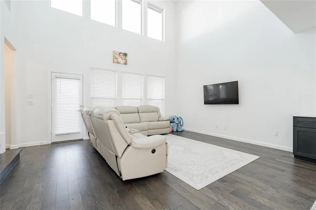 3615 William Riley Street