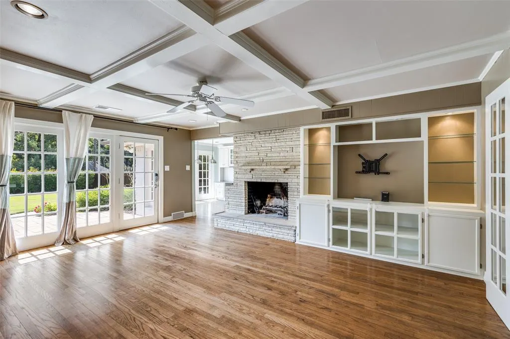 4824 Allencrest Lane