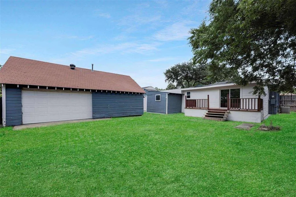 10913 Joaquin Drive
