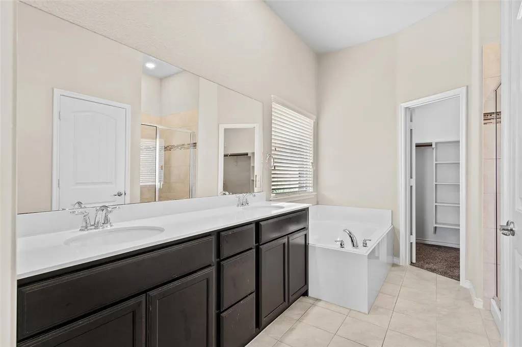 1016 Lake Cypress Lane