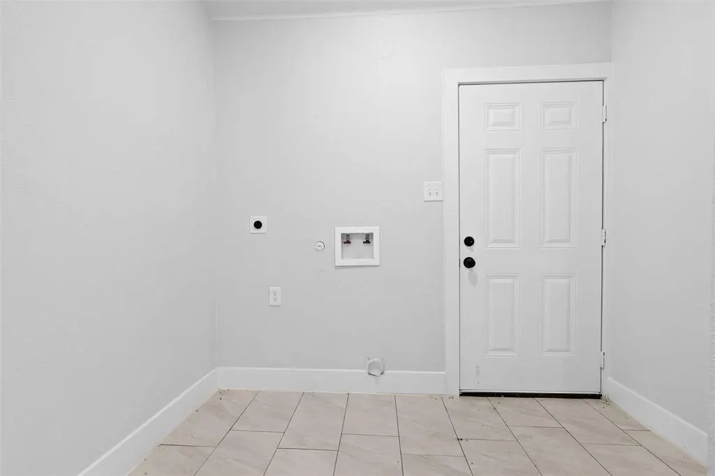 2211 San Pablo Drive