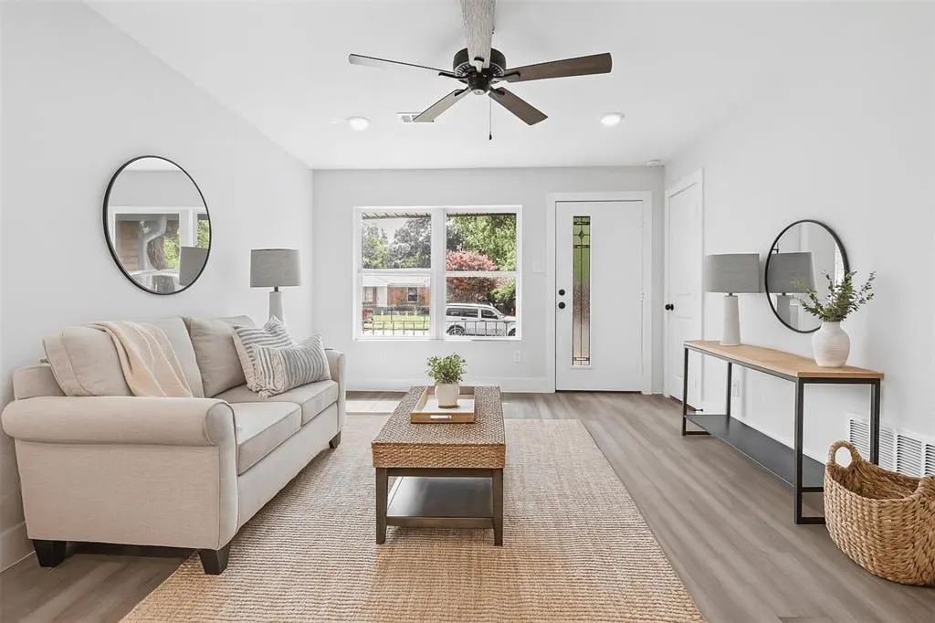 2211 San Pablo Drive
