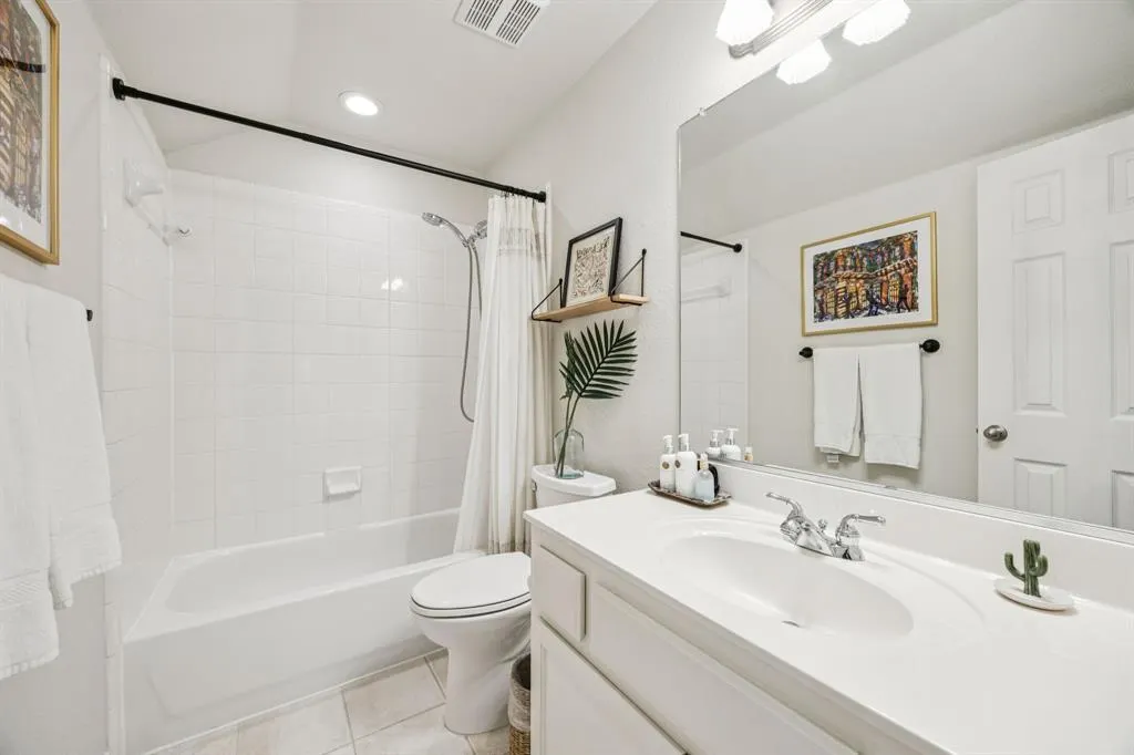 5485 Bay Meadows Drive