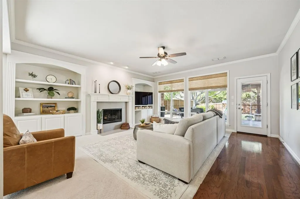 5485 Bay Meadows Drive