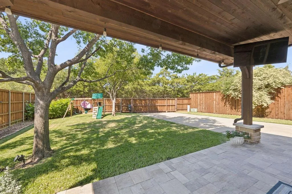 5485 Bay Meadows Drive