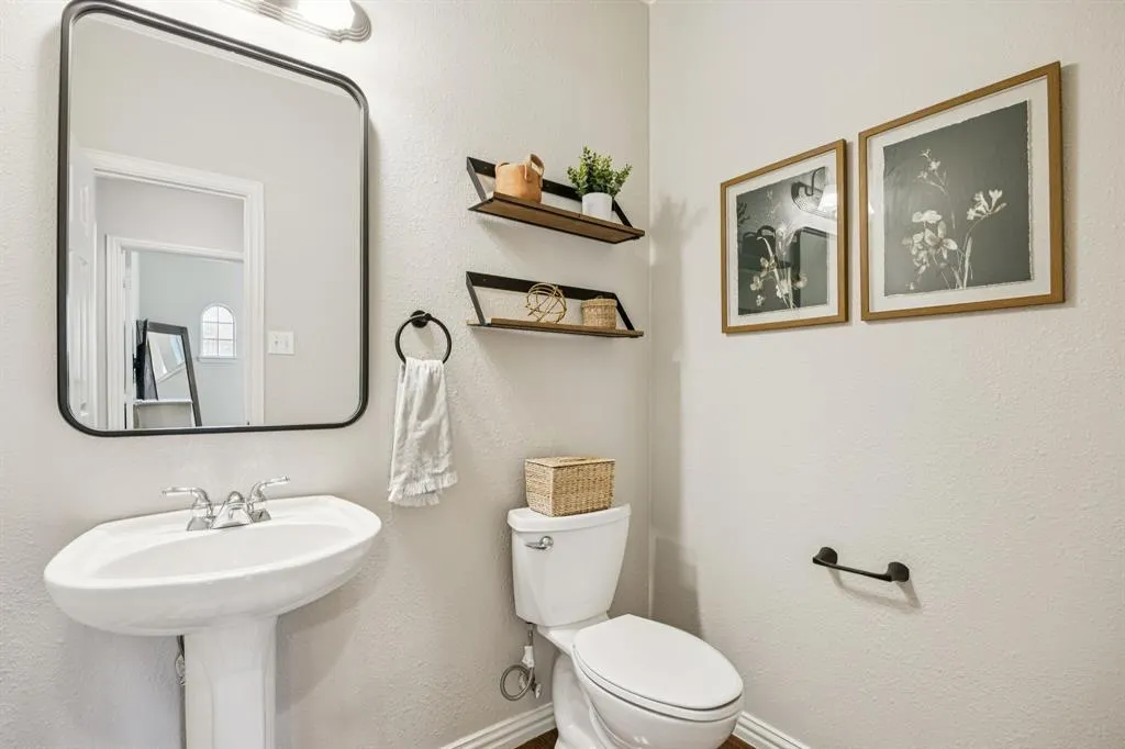 5485 Bay Meadows Drive