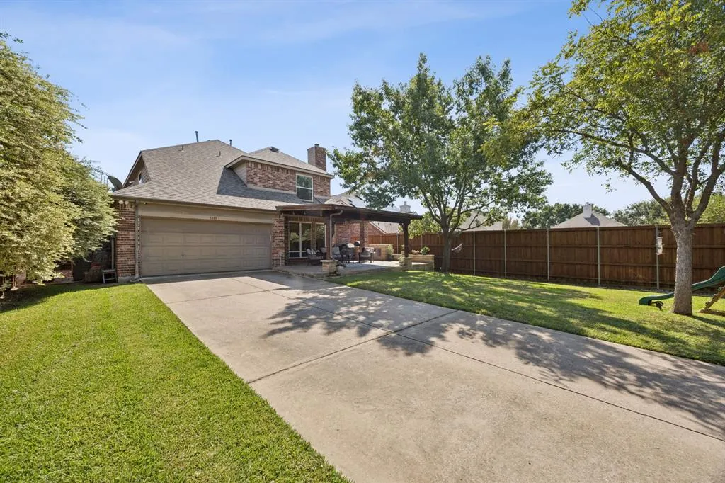5485 Bay Meadows Drive