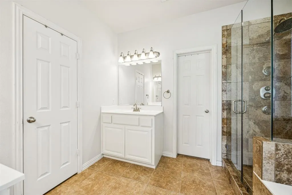 5485 Bay Meadows Drive