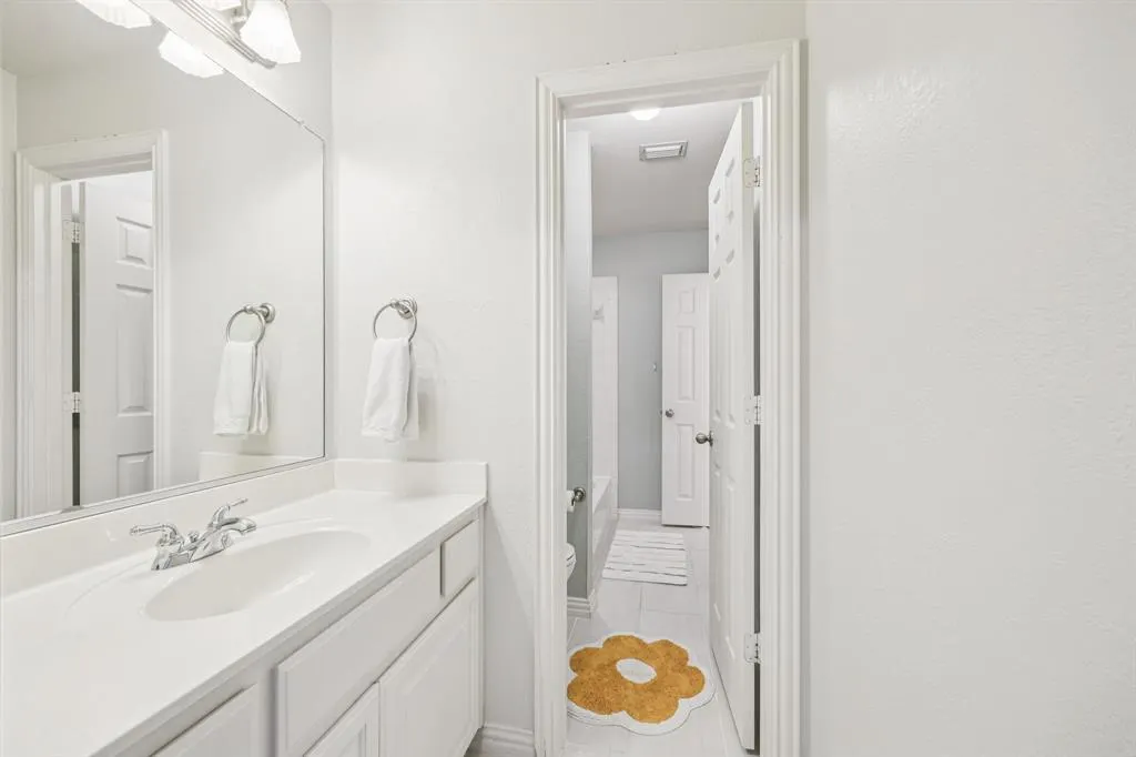 5485 Bay Meadows Drive