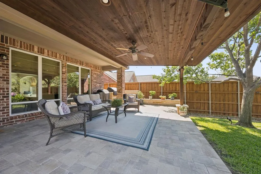 5485 Bay Meadows Drive