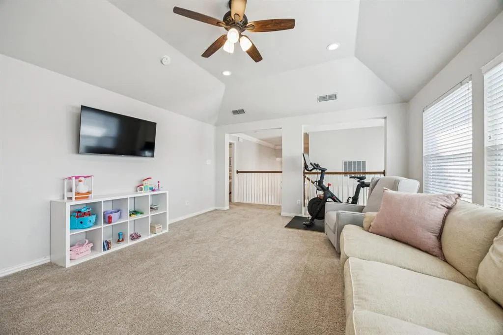 5485 Bay Meadows Drive