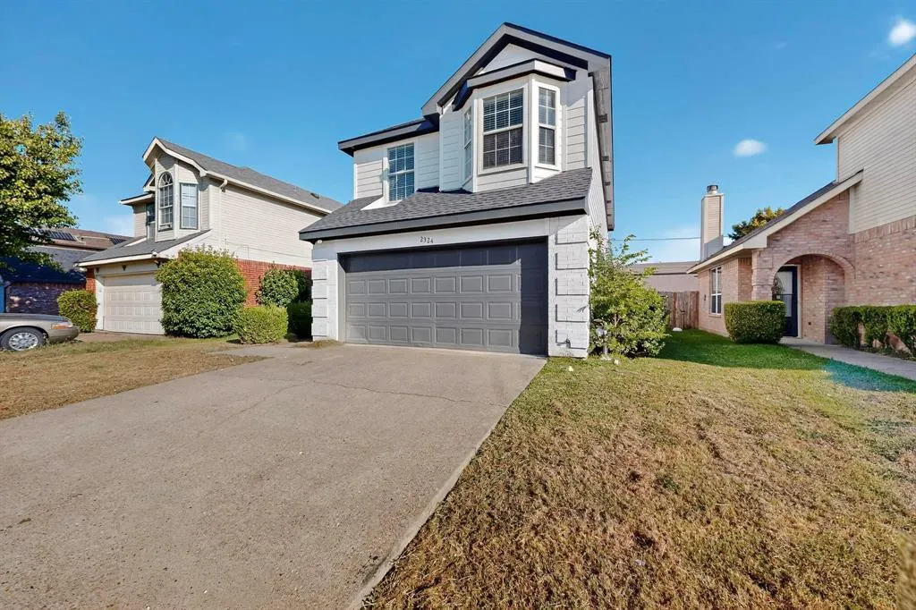 2324 Hunters Run Drive
