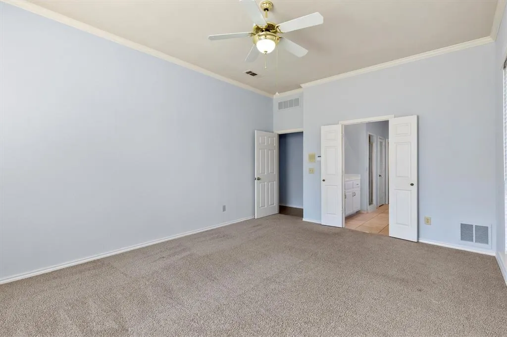 2816 Corby Drive