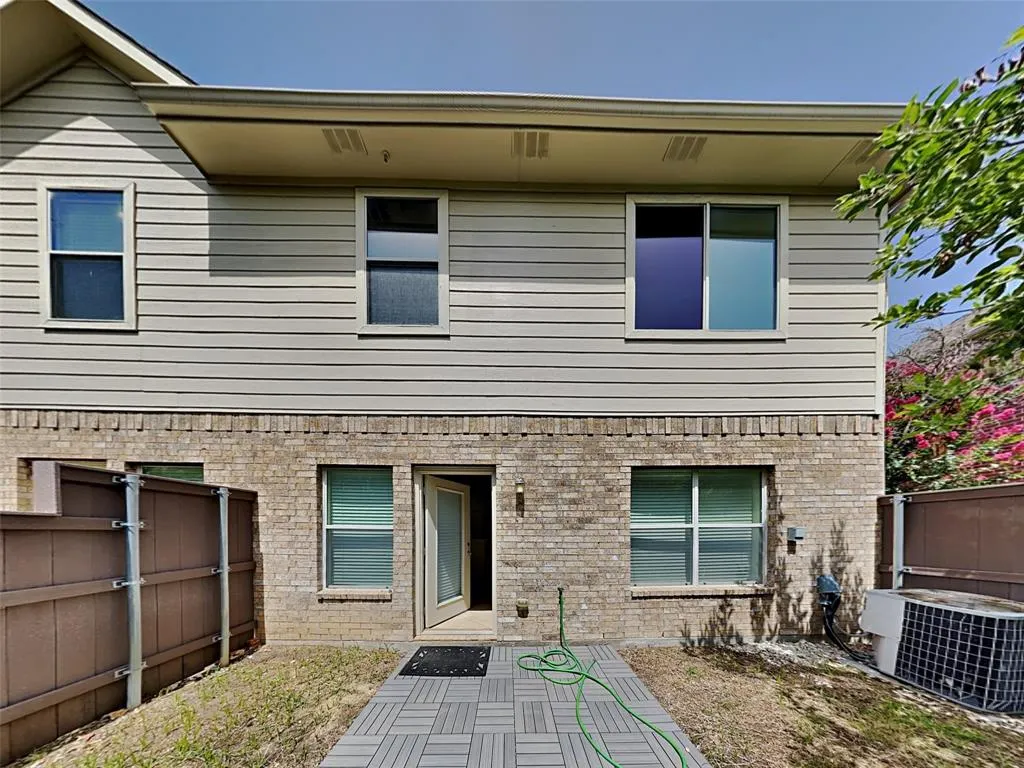 3312 Belladonna Drive
