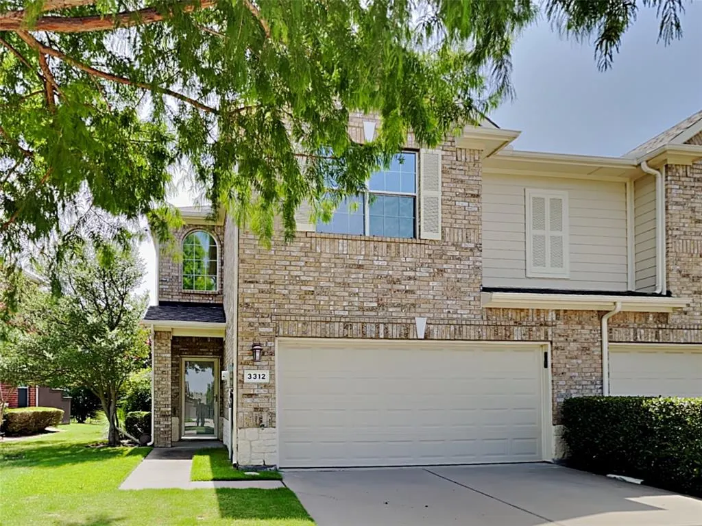 3312 Belladonna Drive