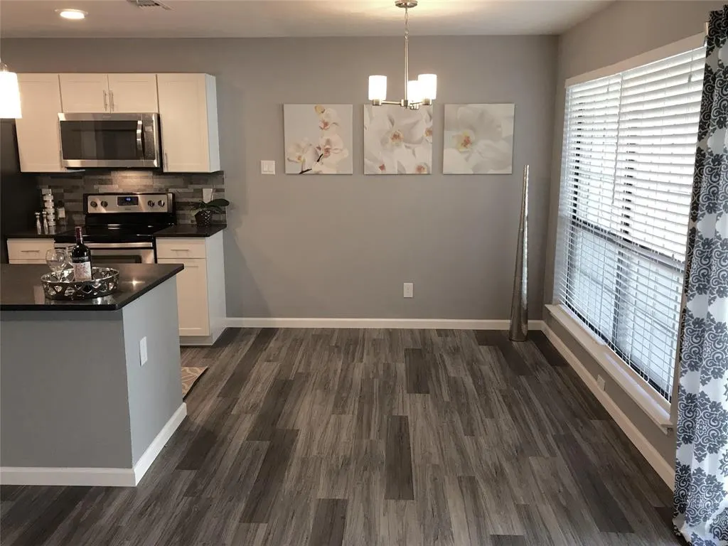 2505 Wedglea Drive, #117
