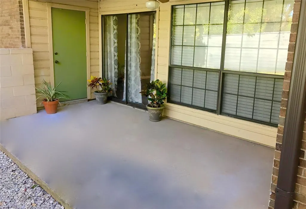 2505 Wedglea Drive, #117