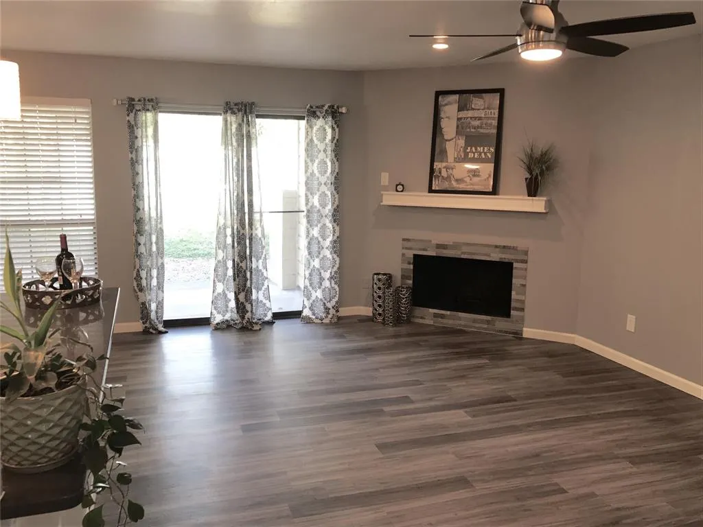 2505 Wedglea Drive, #117