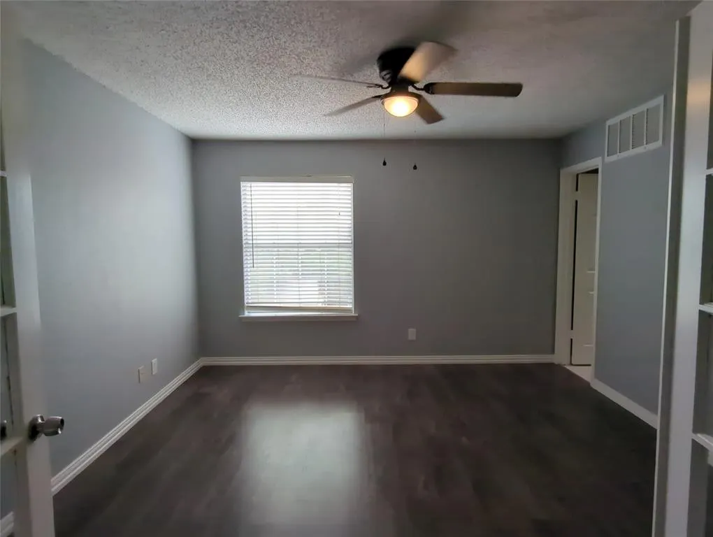 12660 Hillcrest Road, #5206