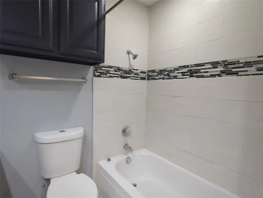 12660 Hillcrest Road, #5206