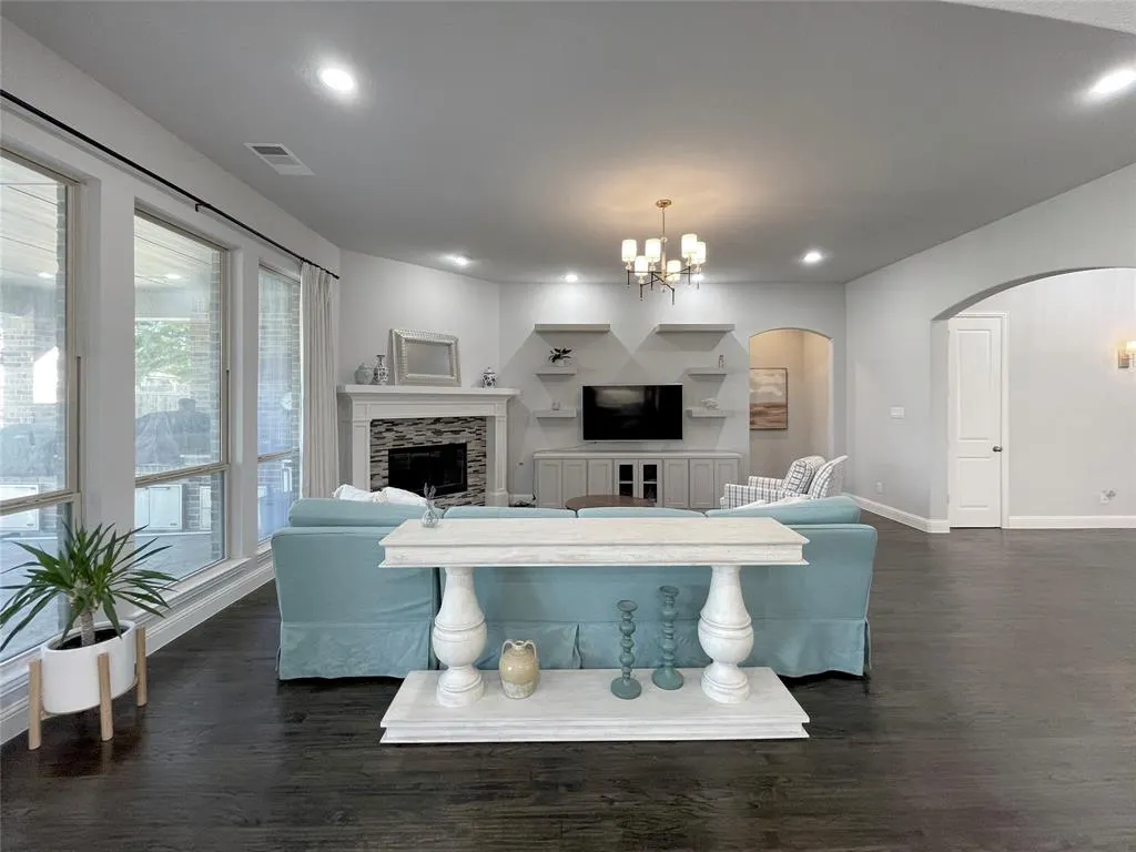 1500 Havenbrook Lane