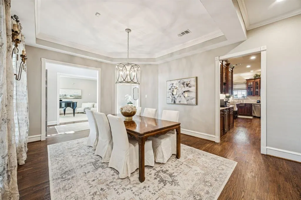 9227 Lanshire Drive