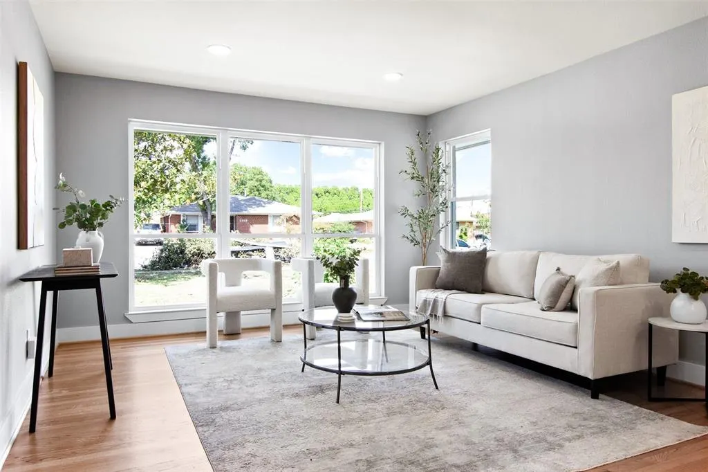 2816 San Medina Avenue