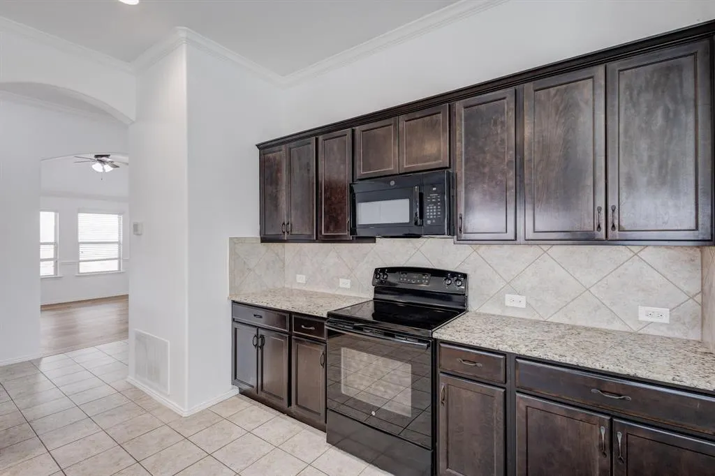 4009 Pecan Meadow Drive