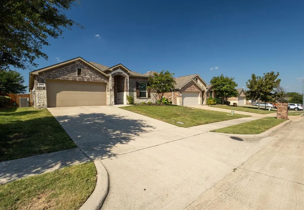 4009 Pecan Meadow Drive