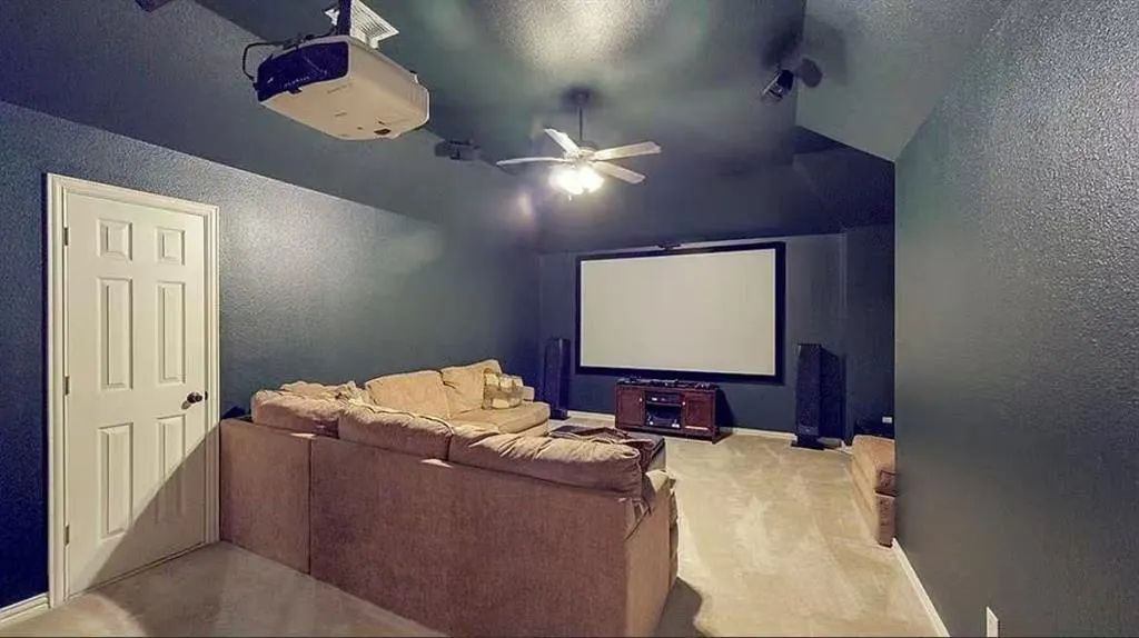 1700 Cardinal Drive