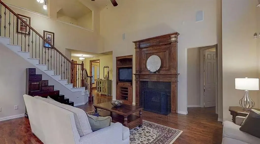 1700 Cardinal Drive