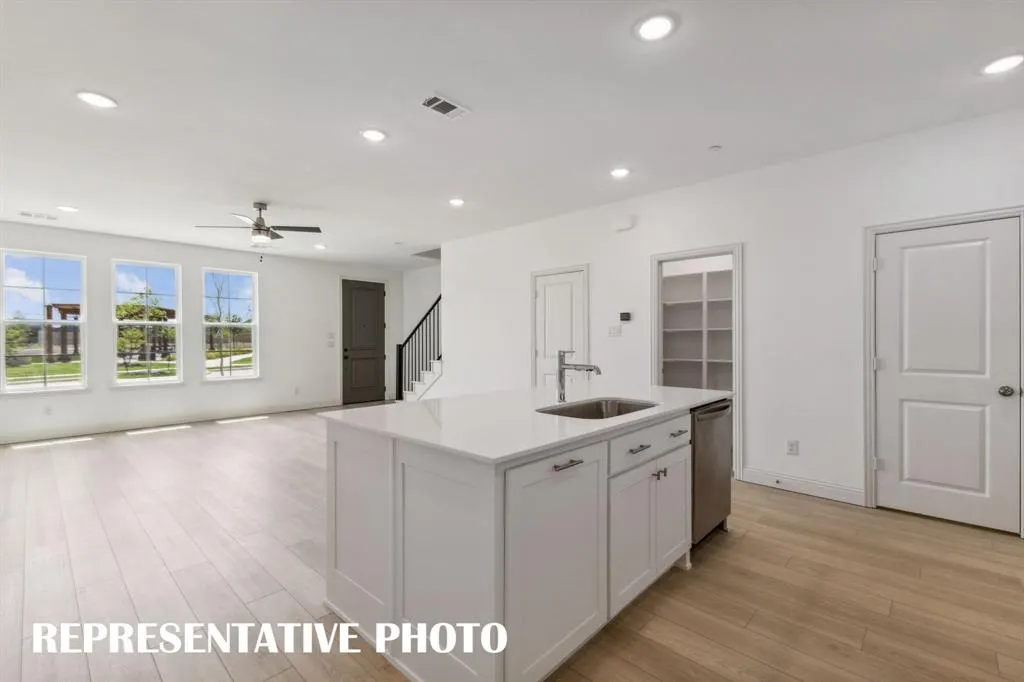 1010 Stockton Drive