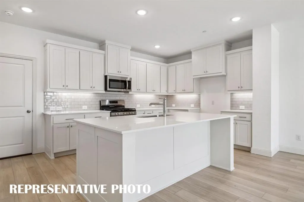 1010 Stockton Drive