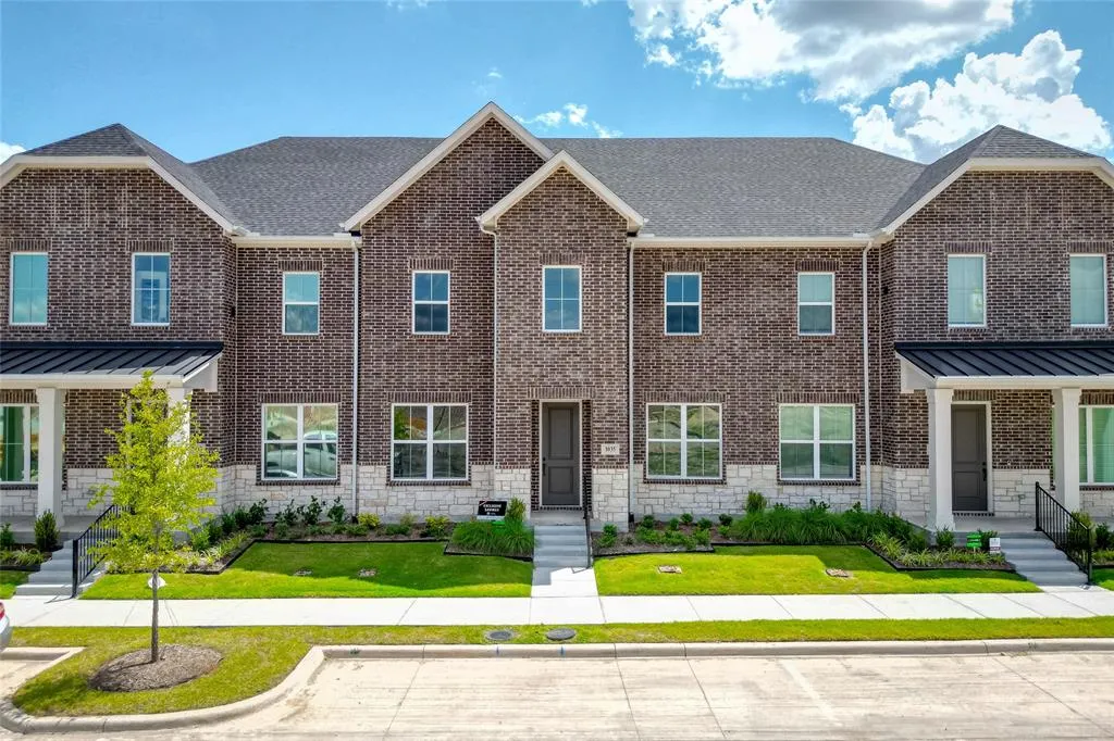 1035 Featherglass Lane