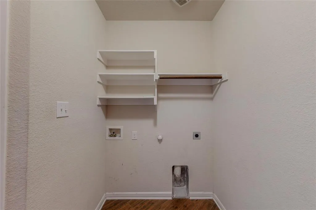 2609 Castle Creek Drive