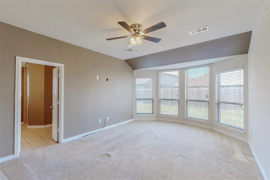 2609 Castle Creek Drive