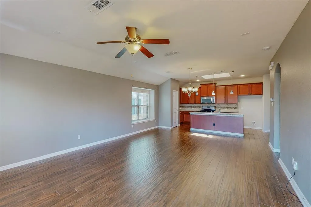 2609 Castle Creek Drive