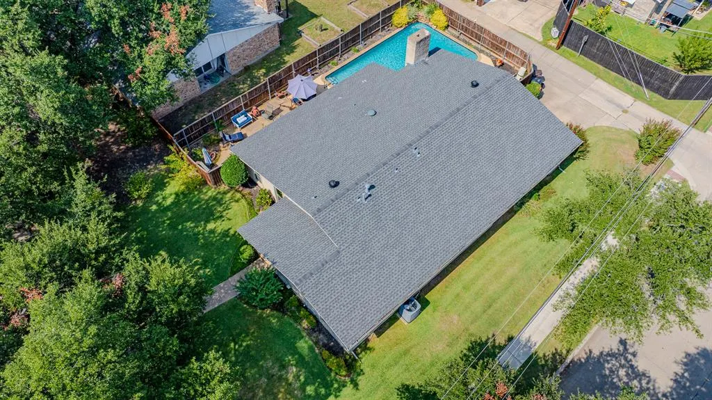 1501 Hayfield Drive