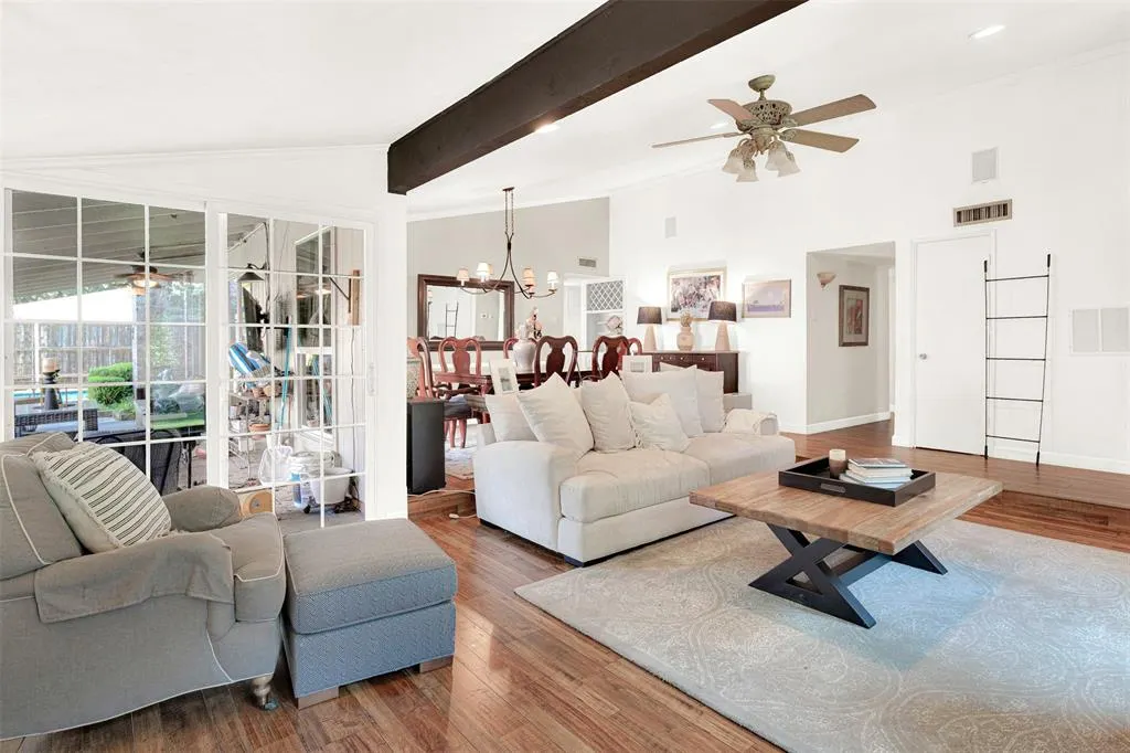 1501 Hayfield Drive