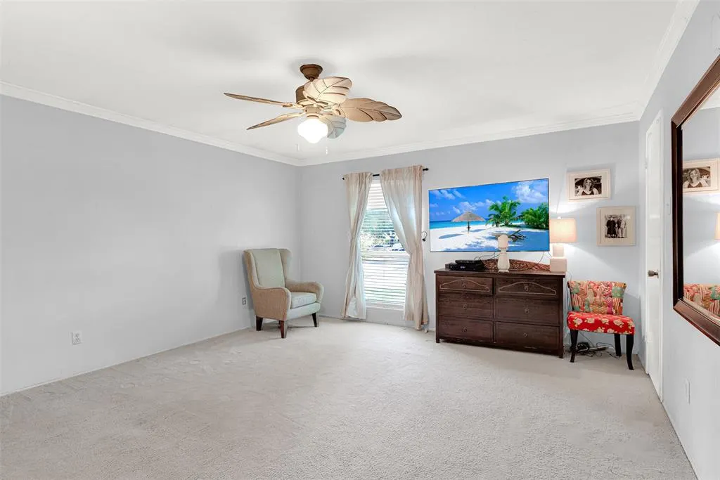 1501 Hayfield Drive
