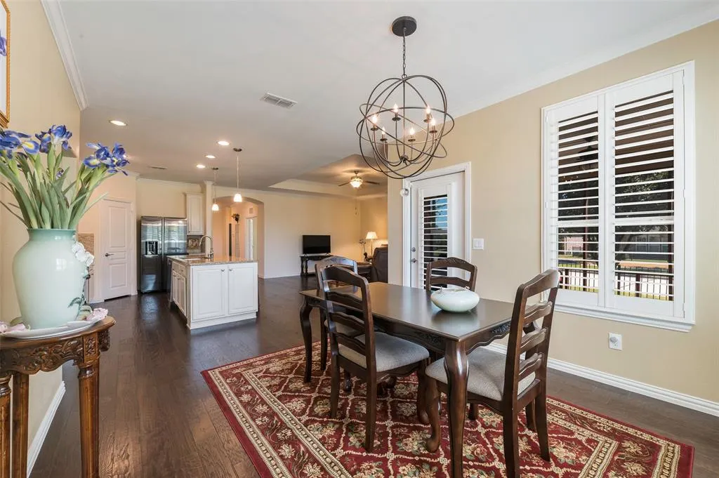 6807 Deacon Drive