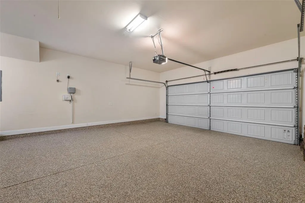 6807 Deacon Drive