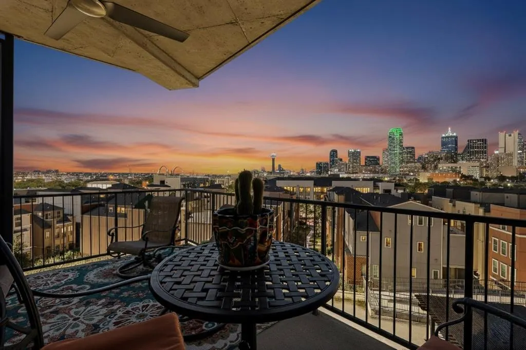 1001 Belleview Street, #505