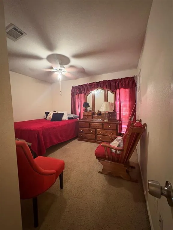 100 Meadow View Lane